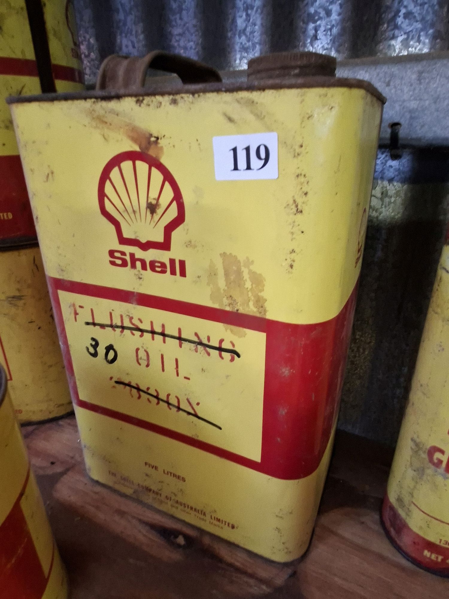 Shell Oil Can