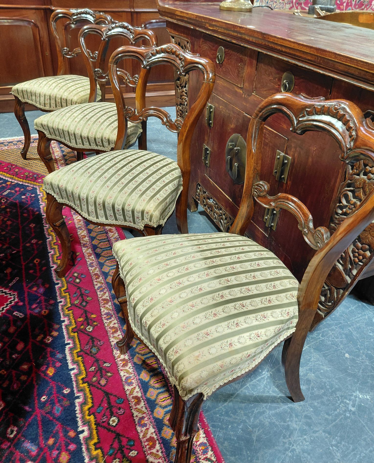 591 · VICTORIAN DINING CHAIRS