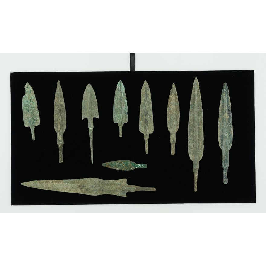 Arrowhead Color Arrowheads and Spear Points. Luristan. 1,200 - 800 BCE. | Classical ...