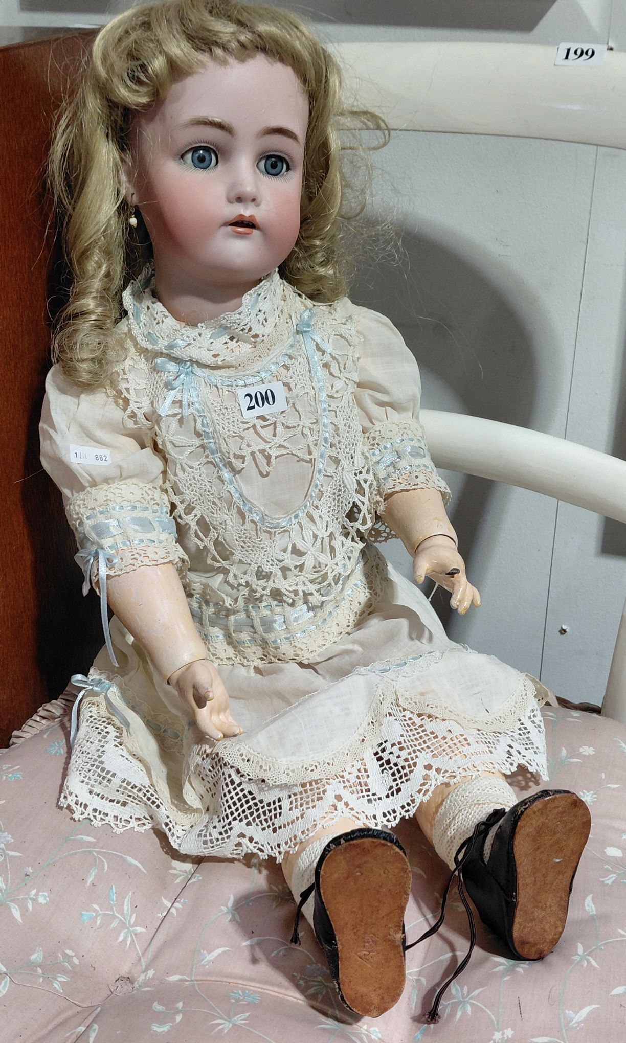 200 · SIMOM AND HALBIG DOLL