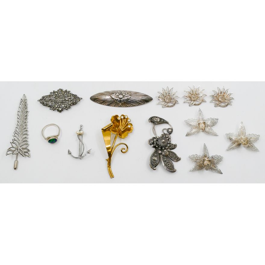 Box Sterling Floral Brooches etc. - 93 Grams TW