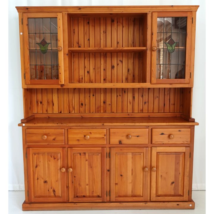 PINE DRESSER