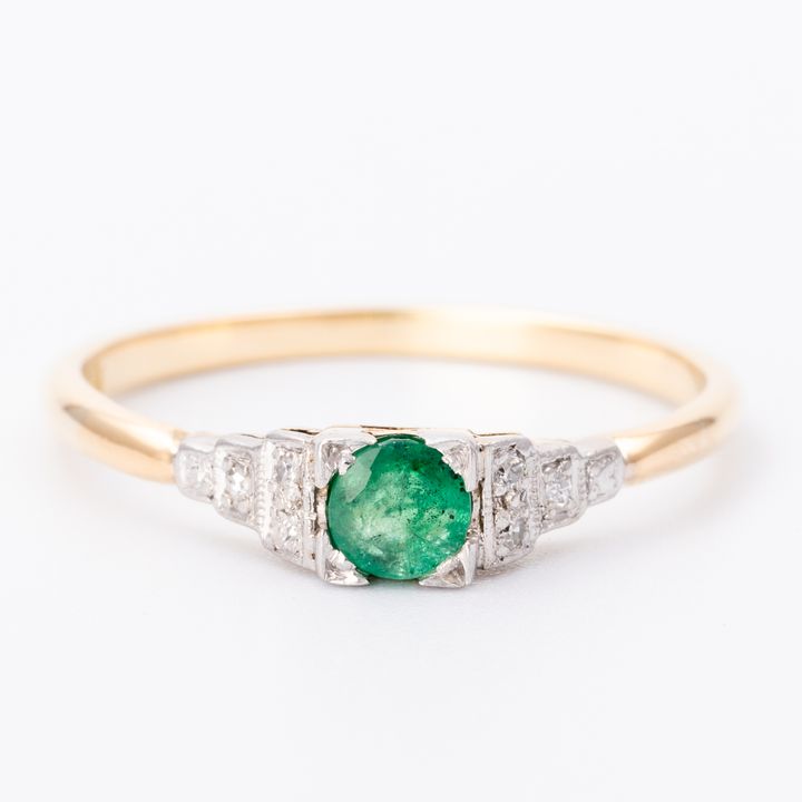 Emerald & Diamond Ring 18ct Gold