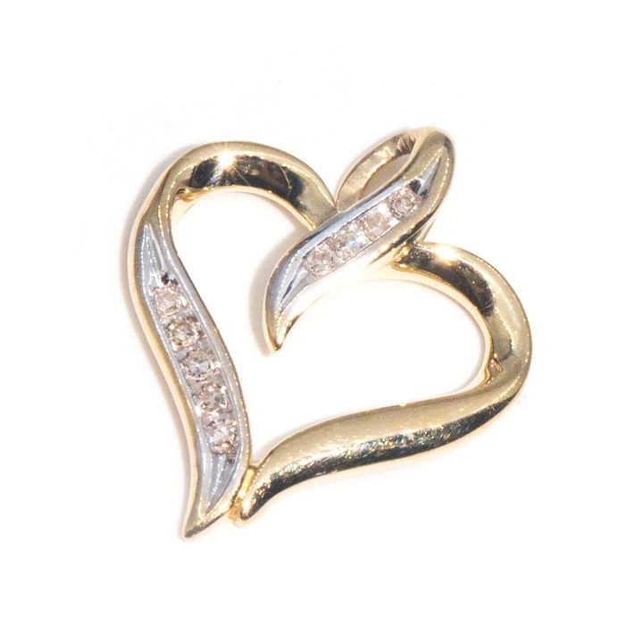 9 Carat Gold Heart Shape Diamond Pendant