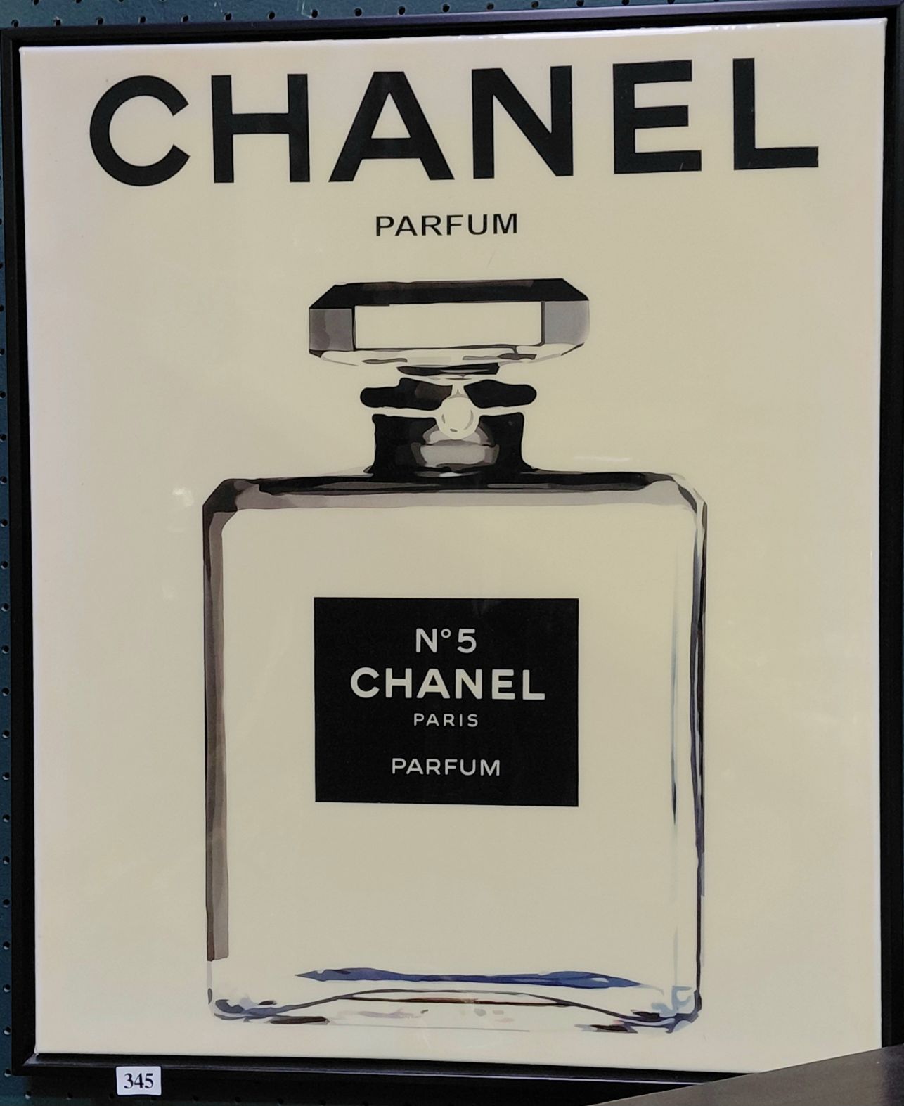 345 · CHANEL PARFUM PICTURE