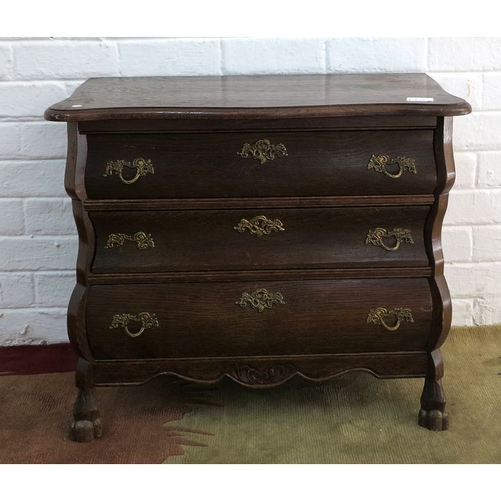 SMALL BELGIAN OAK CHEST OF DRAWERS