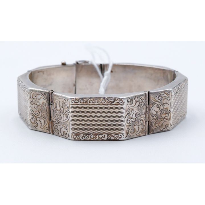 Antique Engraved 900 Silver Bracelet 7'' - 44 Grams