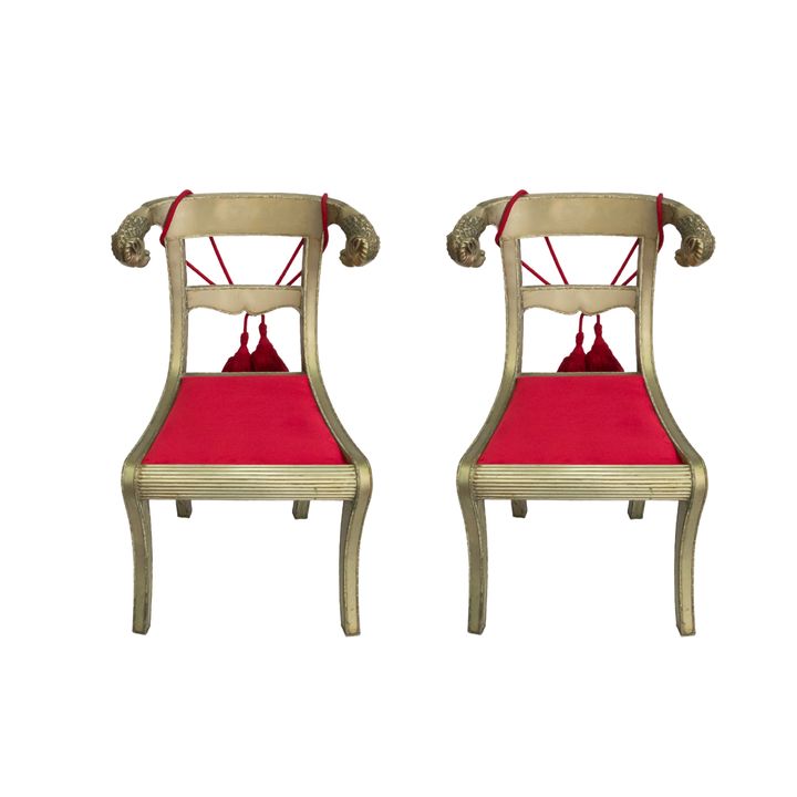 SILLAS HINDÚES