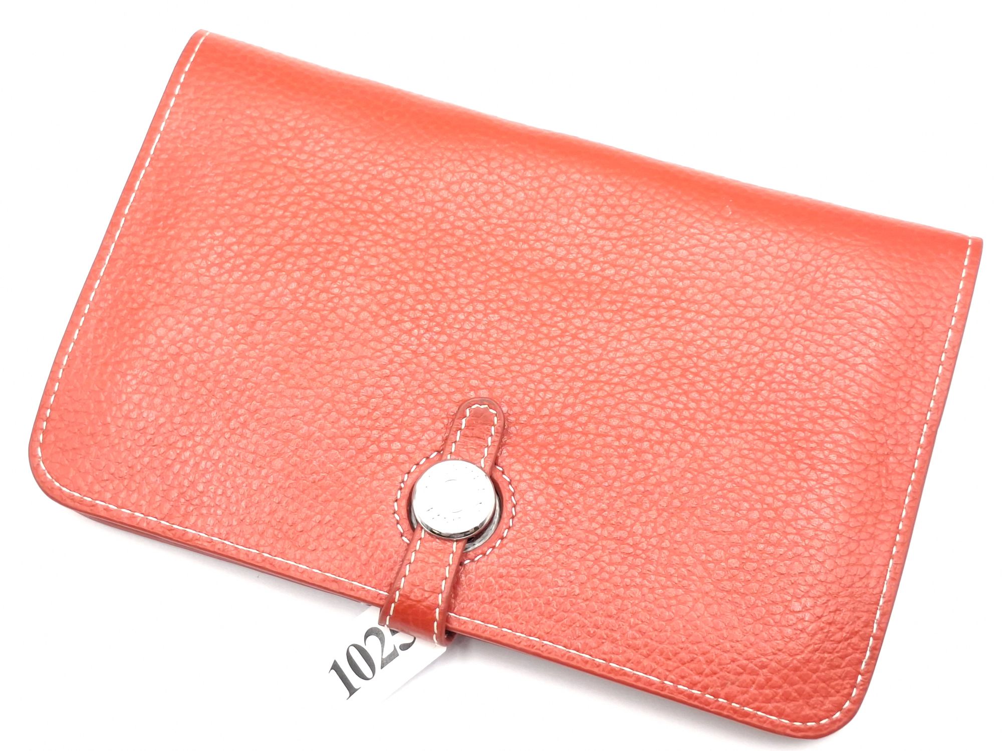1025 · LADIES RED LEATHER PURSE