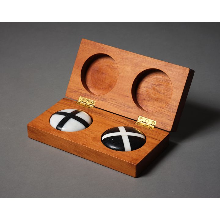 John Edgar 'Saltire set from the Calculus series'
