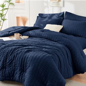 HYMOKEGE OFF WHITE QUEEN COMFORTER SET SEERSUCKER 7 PIECES, ALL SEASON LUXURY BED IN A BAG FOR BEDROOM, BEDDING SET WITH COMFORTER