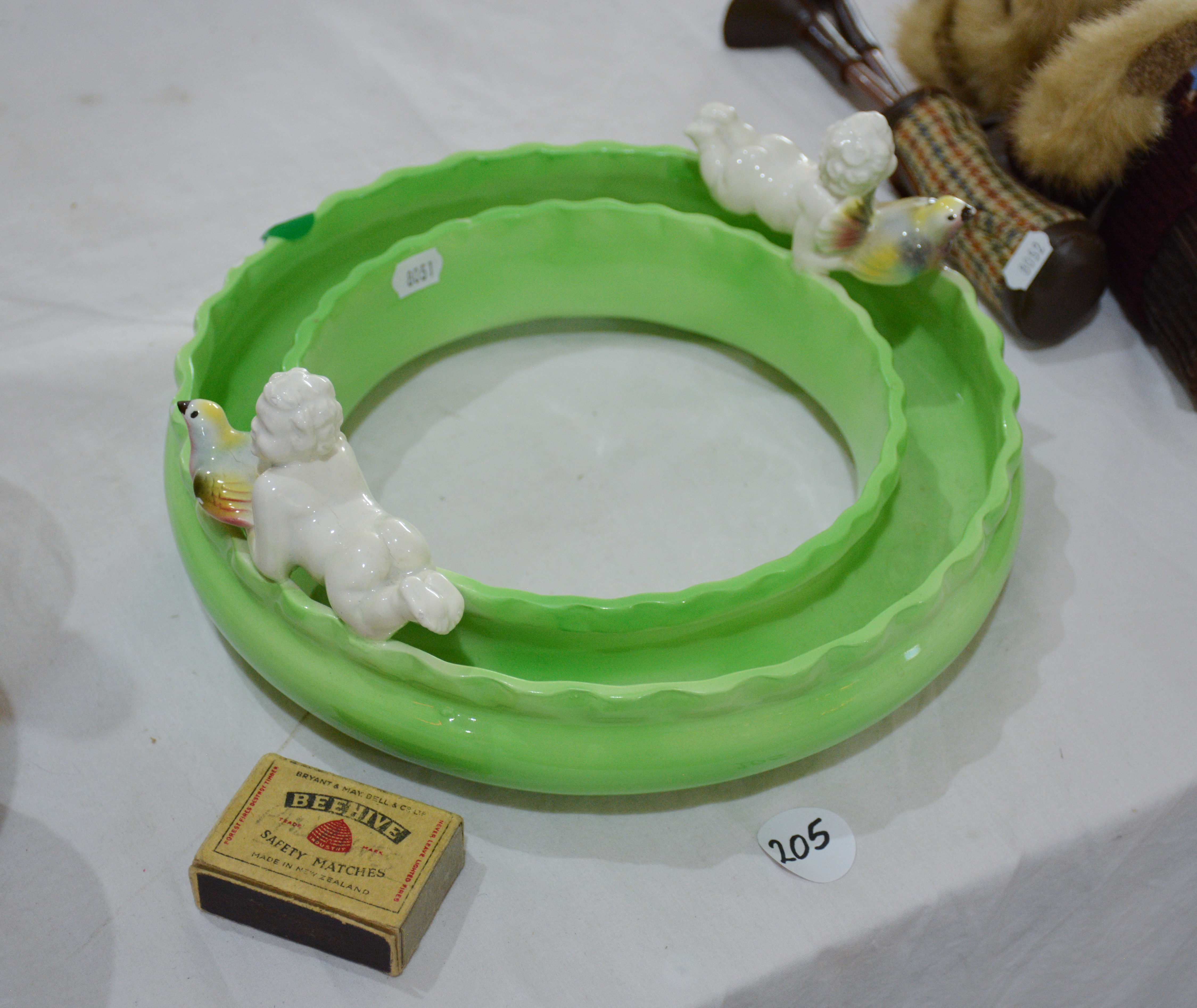 Italian Cherub Serving Dish — NZ auction result