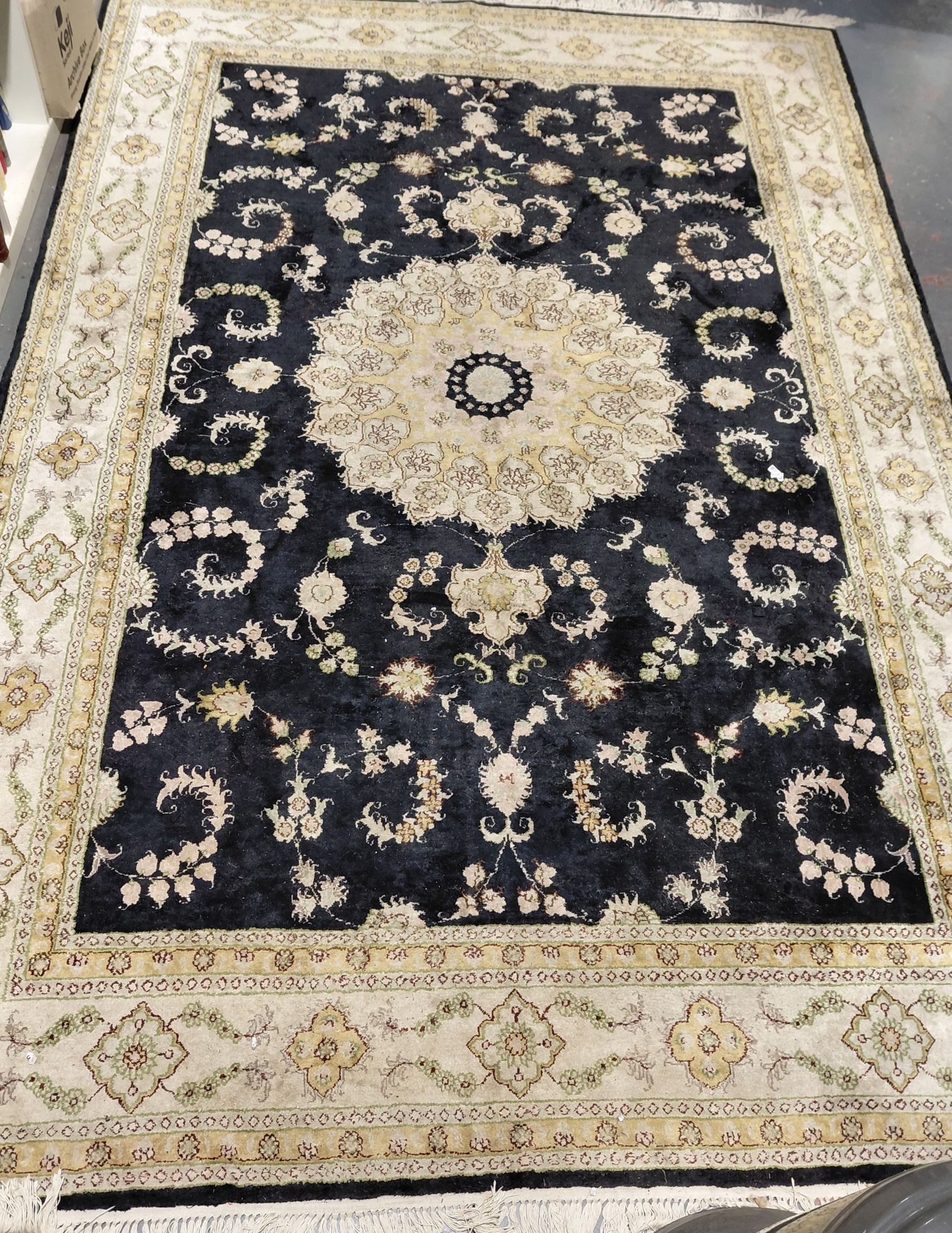 203 · MACHINE MADE TRADITIONAL PERSIAN RUG