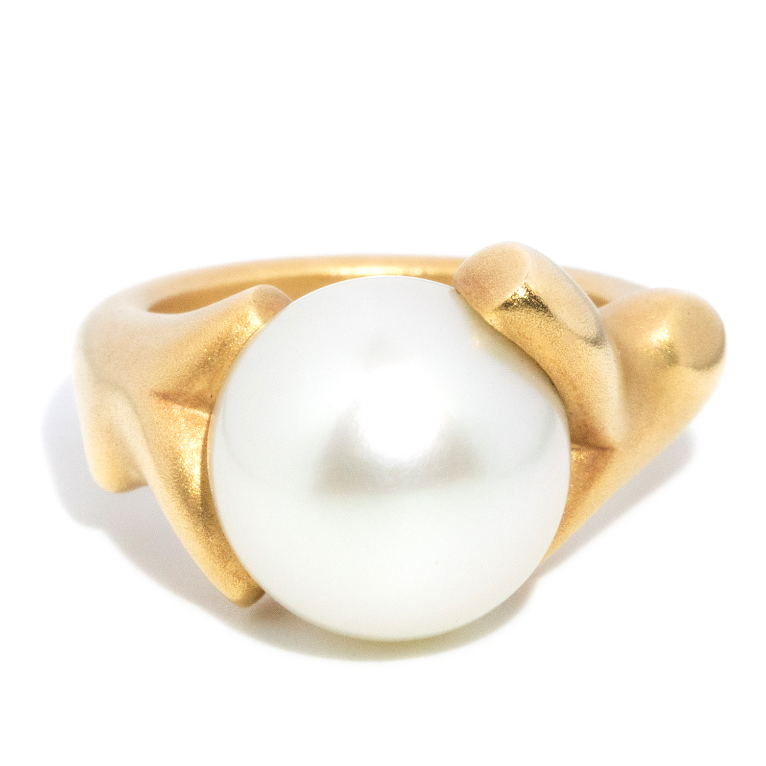 18ct South Sea Ring