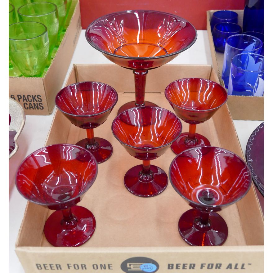 Box 6pc Red Compote & Sherberts 4.5'' & 7''
