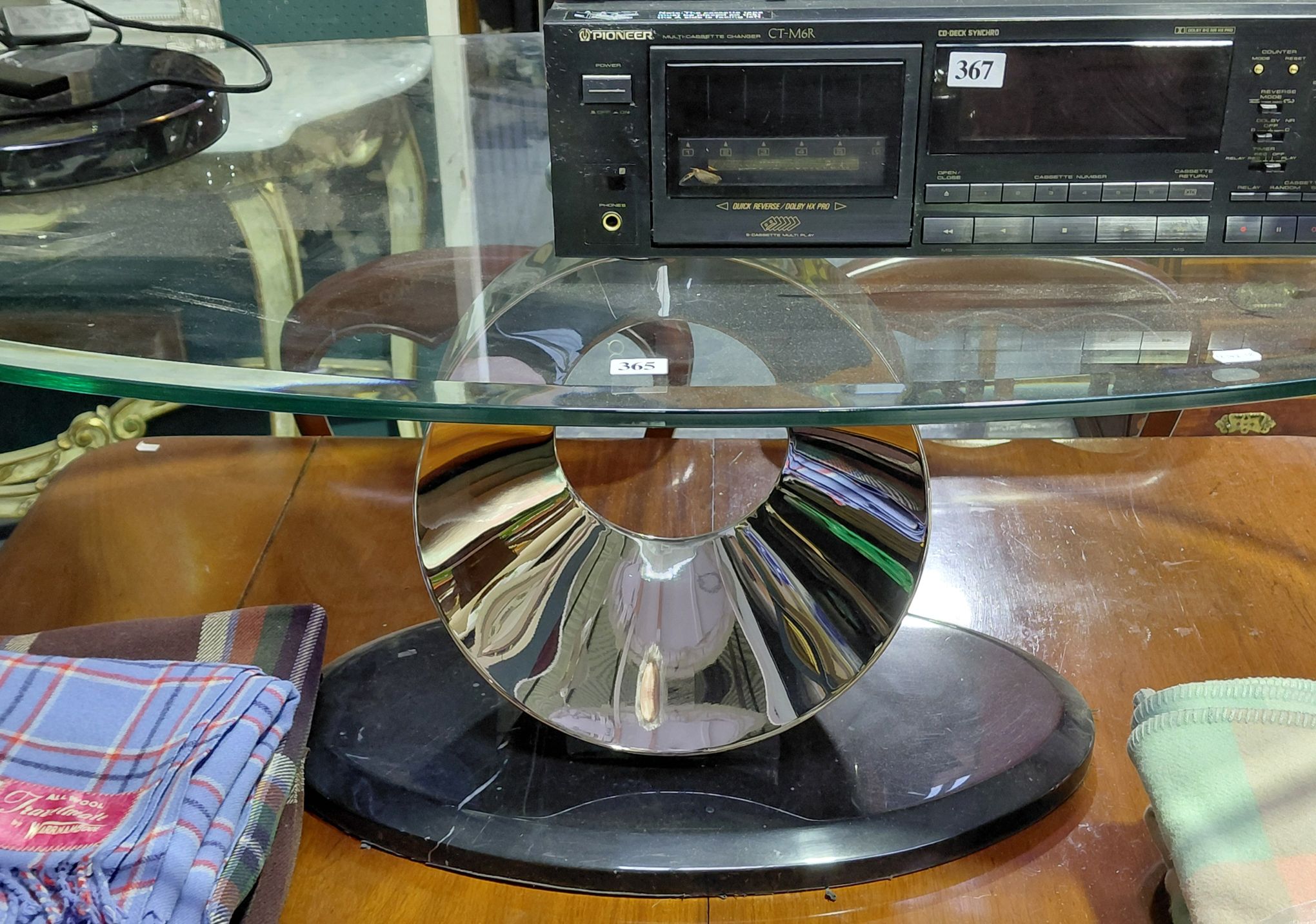 365 · MODERN COFFEE TABLE