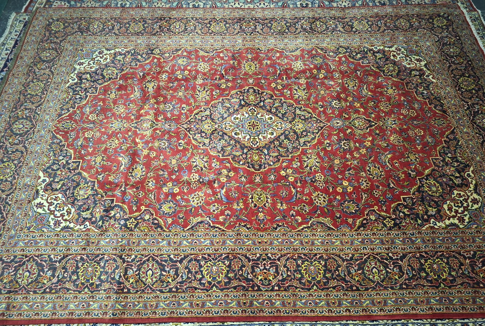 266 · PERSIAN KASHAN RUG