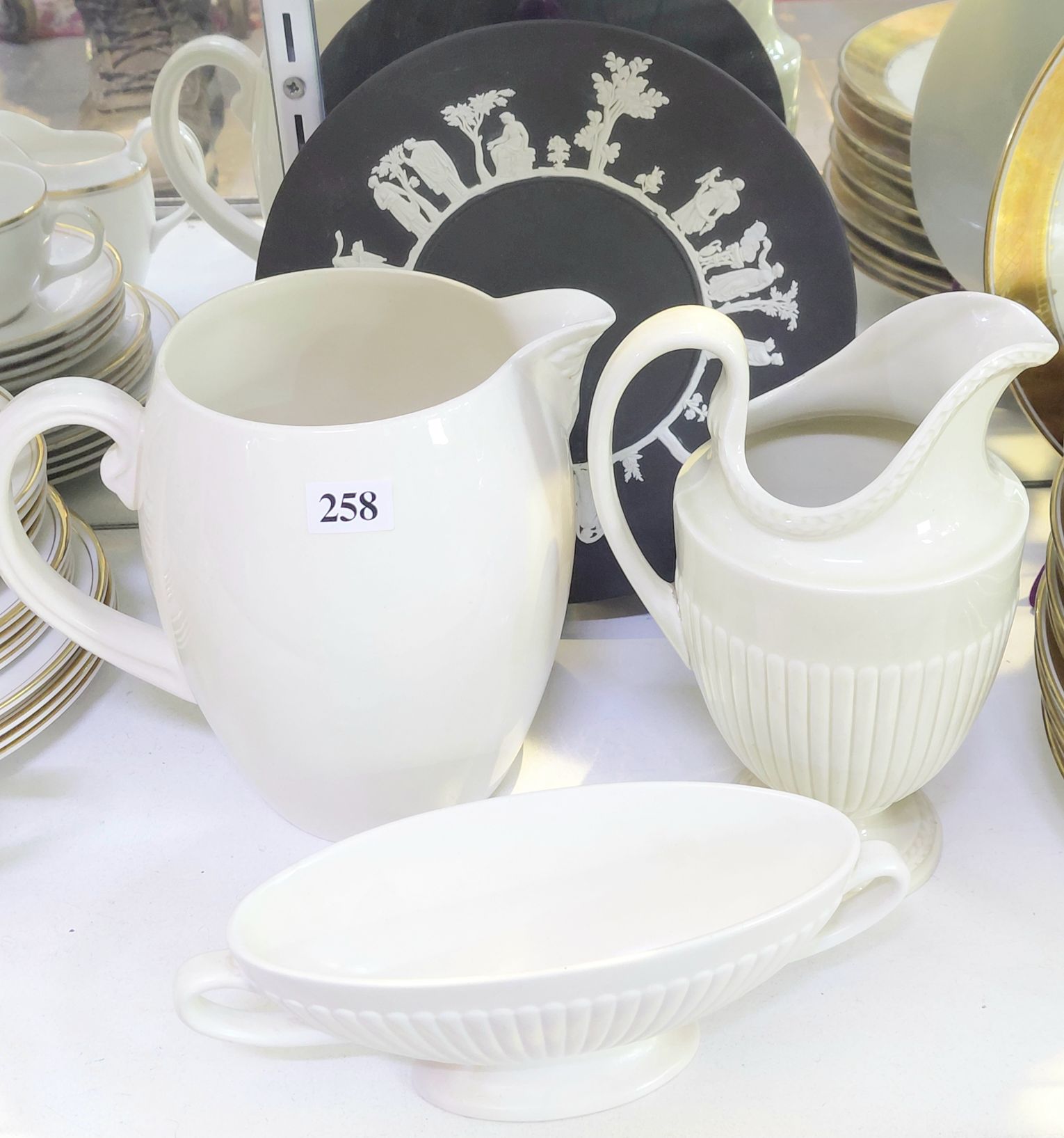 WEDGWOOD AND SPODE TABLEWARE