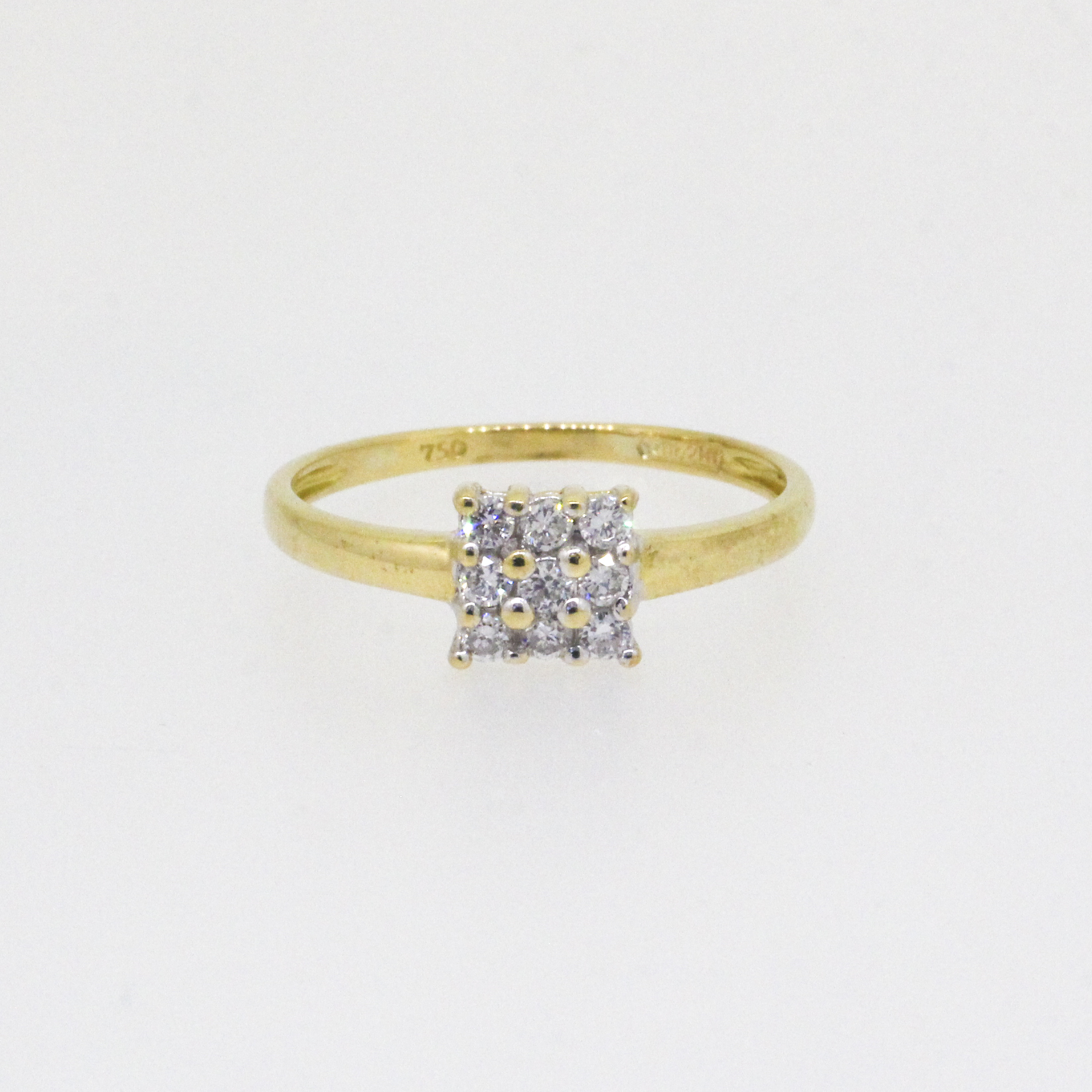 429. · Diamond Ring 1.90g