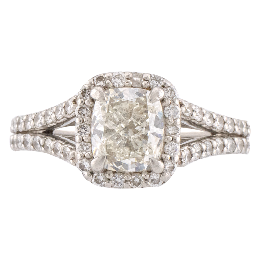 Anillo con diamantes