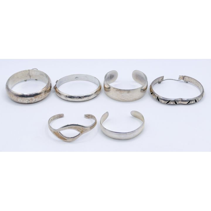 Box American Sterling Bangle Bracelets - 143 Grams TW