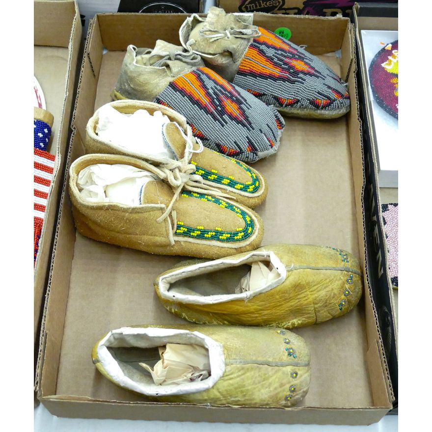 Box Old Native Beaded Moccasins