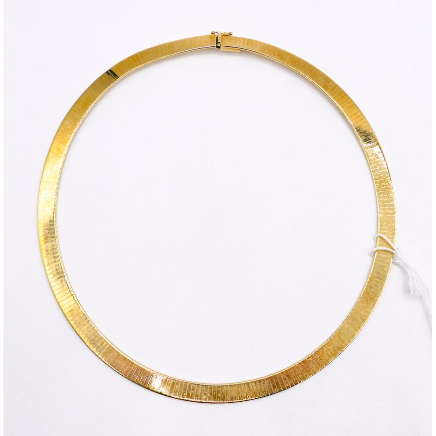 Italian 14k Omega 8mm Choker Necklace 18'' - 54 Grams