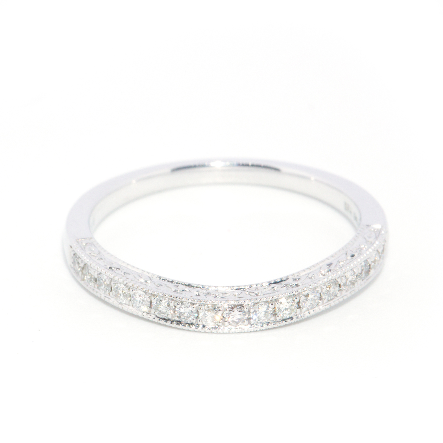 14ct Gold Diamond Patterned Band