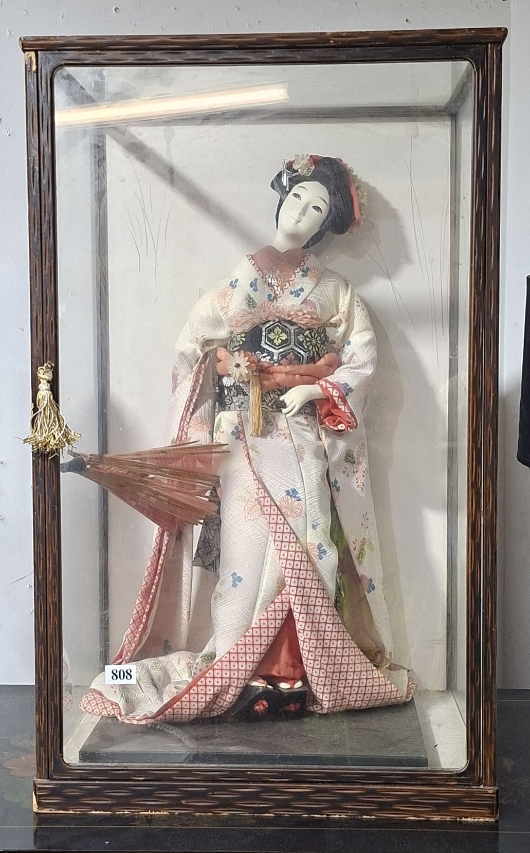 Geisha Doll In Wooden Case