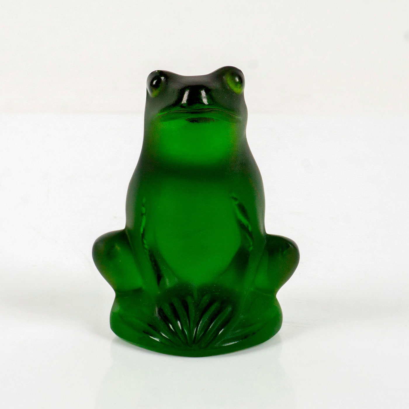 Lalique Frosted Lime Green Rainette Frog Art Glass Figurine | Lion