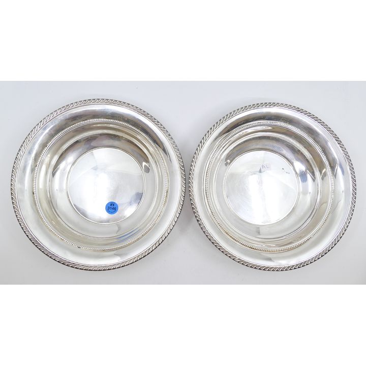 Pair Gorham Sterling Bowls 9'' - 455 Grams TW