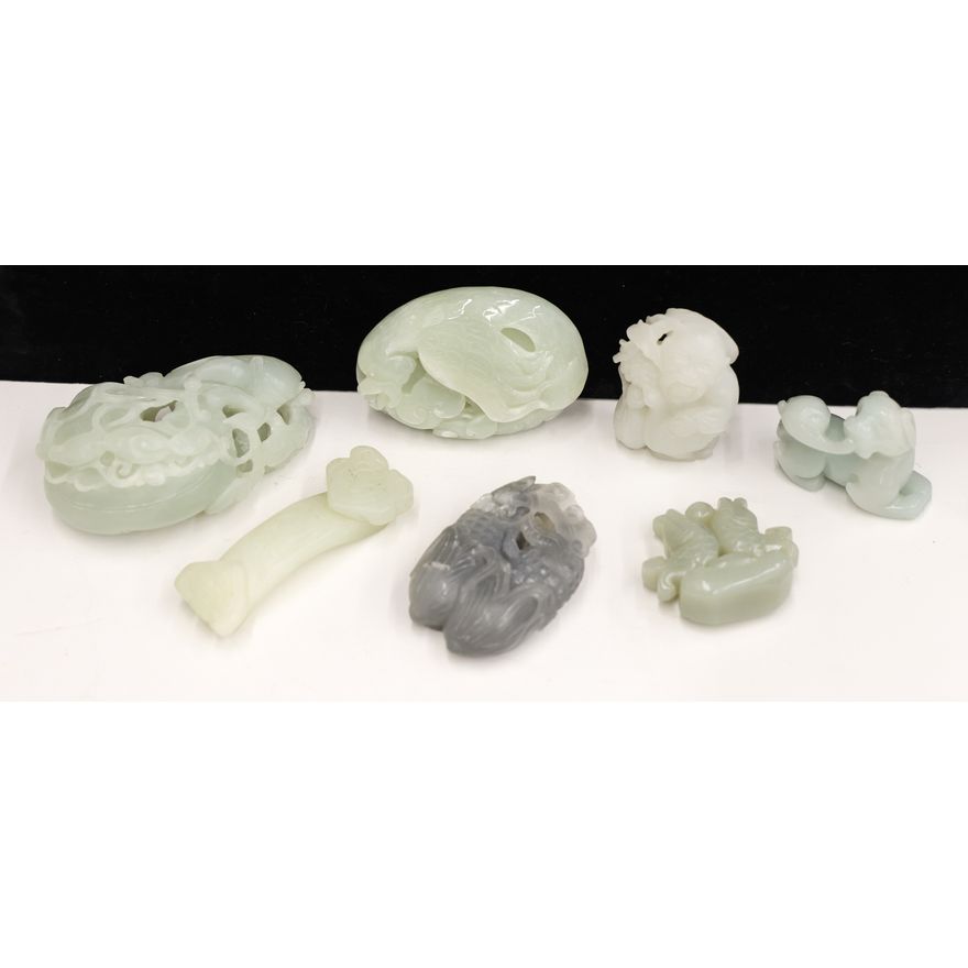7pc Chinese Modern Jade Pebble Carvings