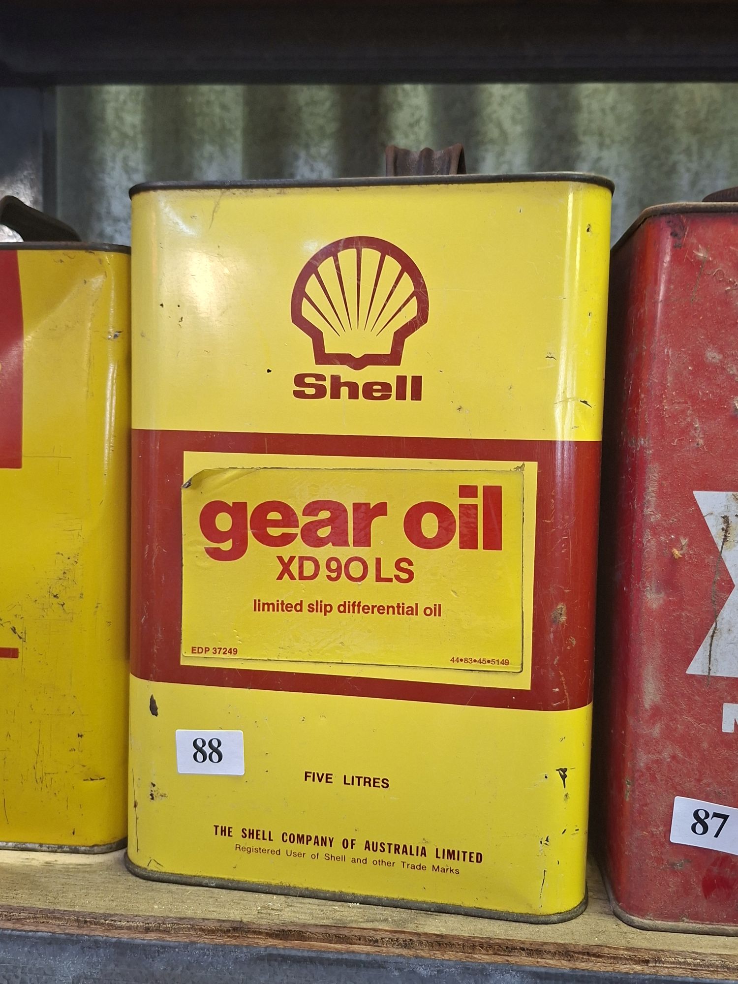 Shell Oil Can