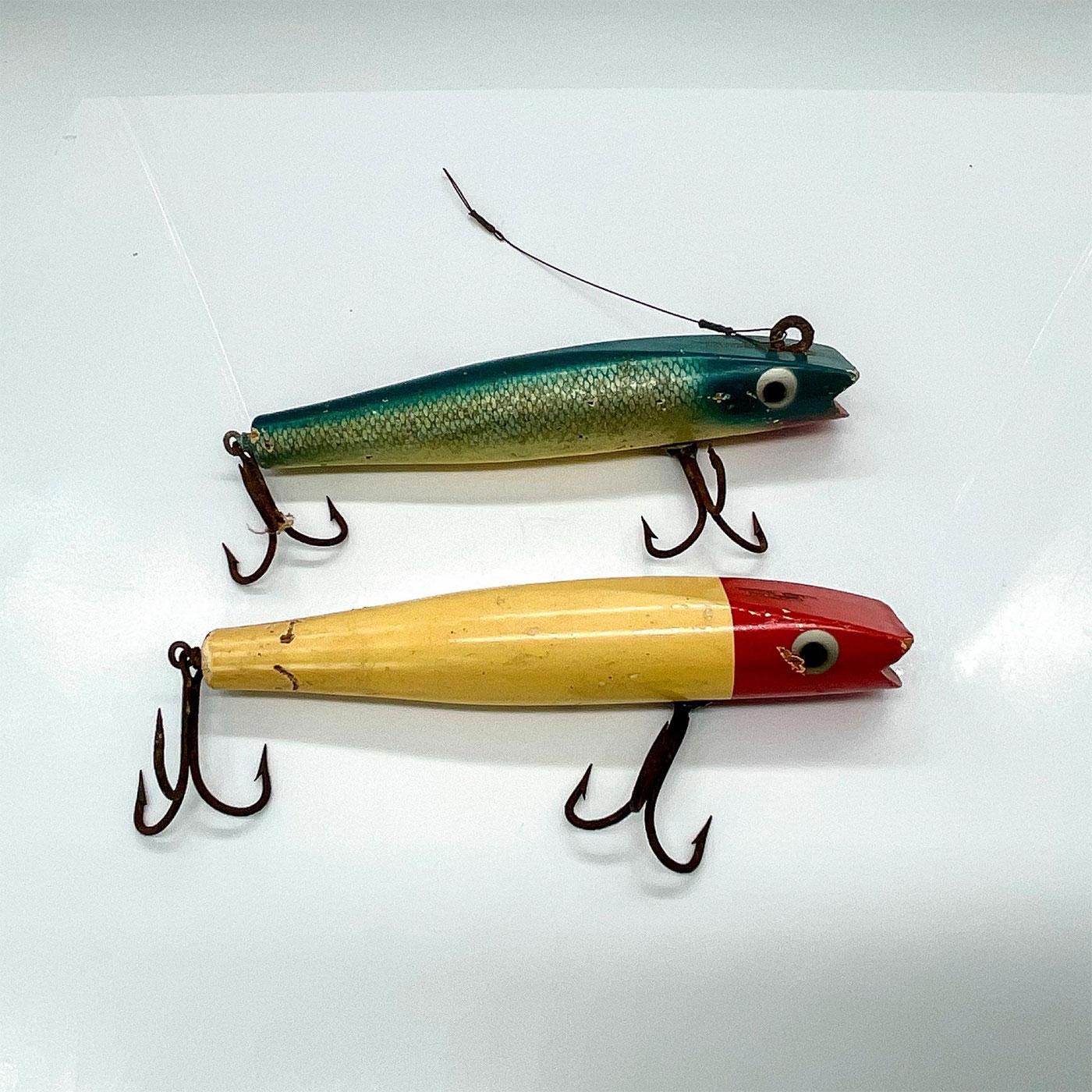 Pair of Creek Chub Darter Lures, Red/White and Blue Flash