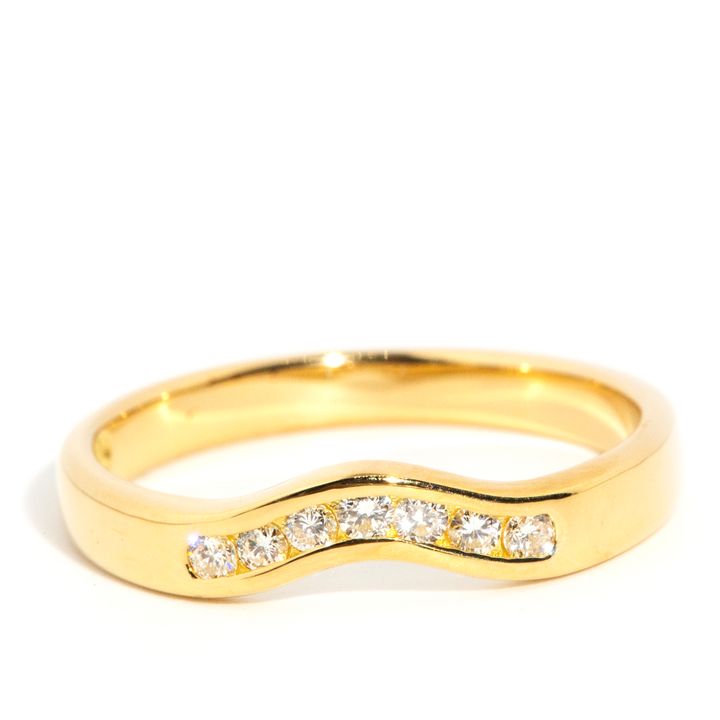 18 Carat Gold Curved Diamond Ring,