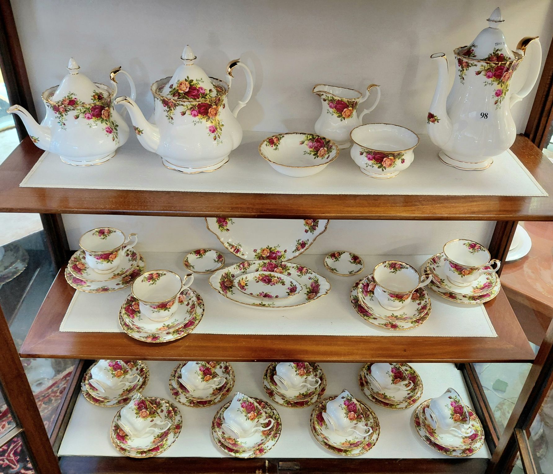 98 · ROYAL ALBERT TEAWARES