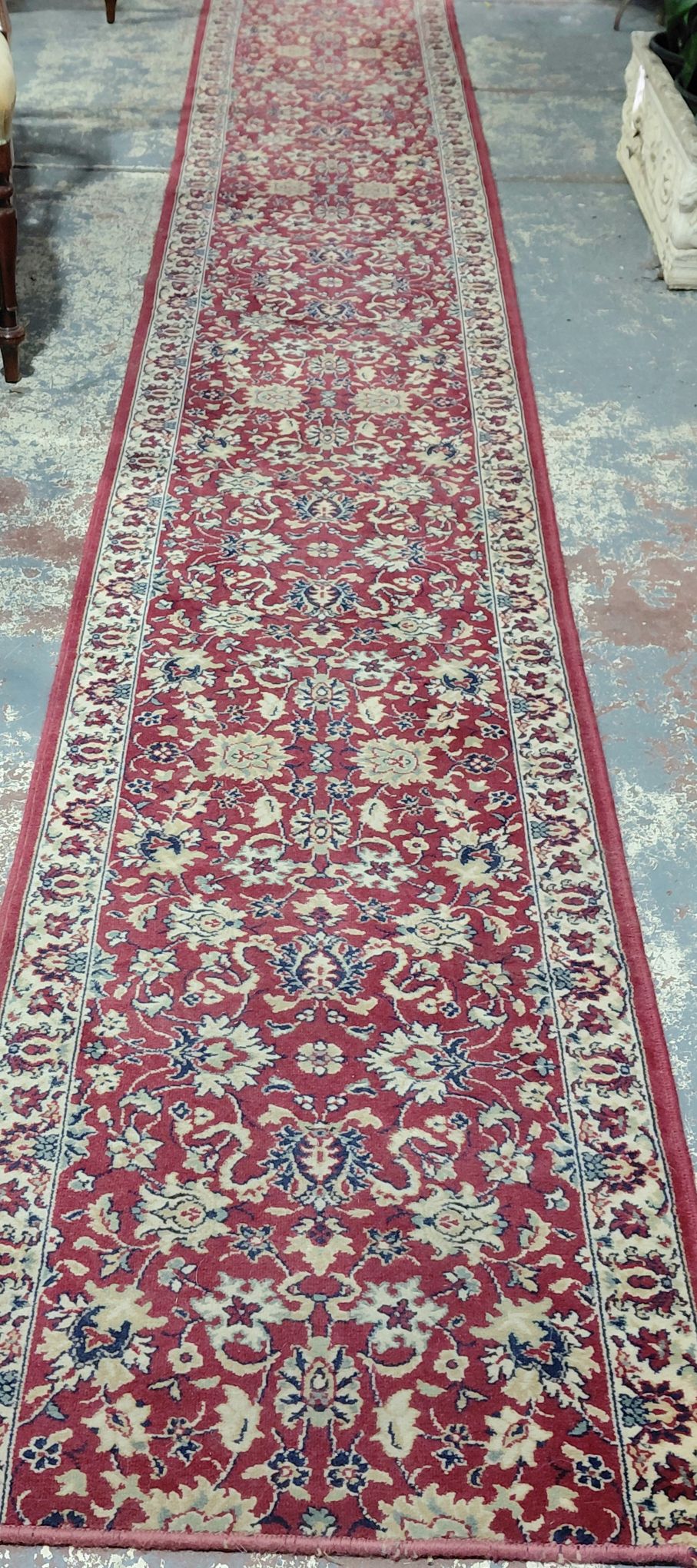 165 · WOOLEN HALL RUNNER