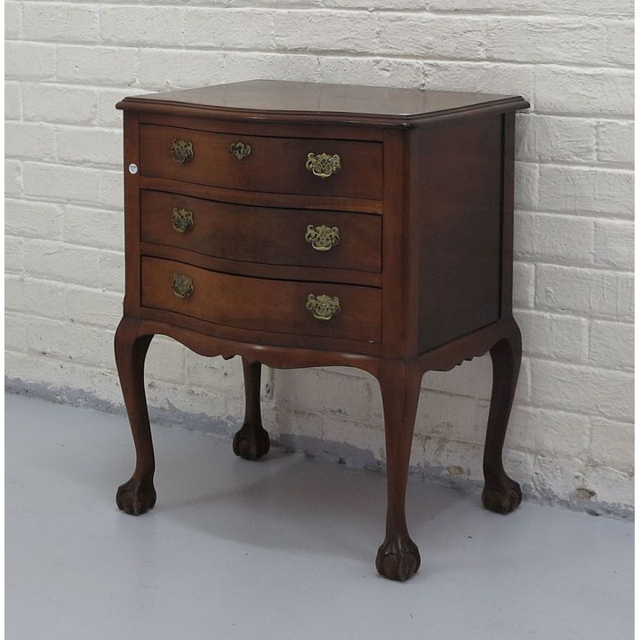 THREE-DRAWER LOWBOY