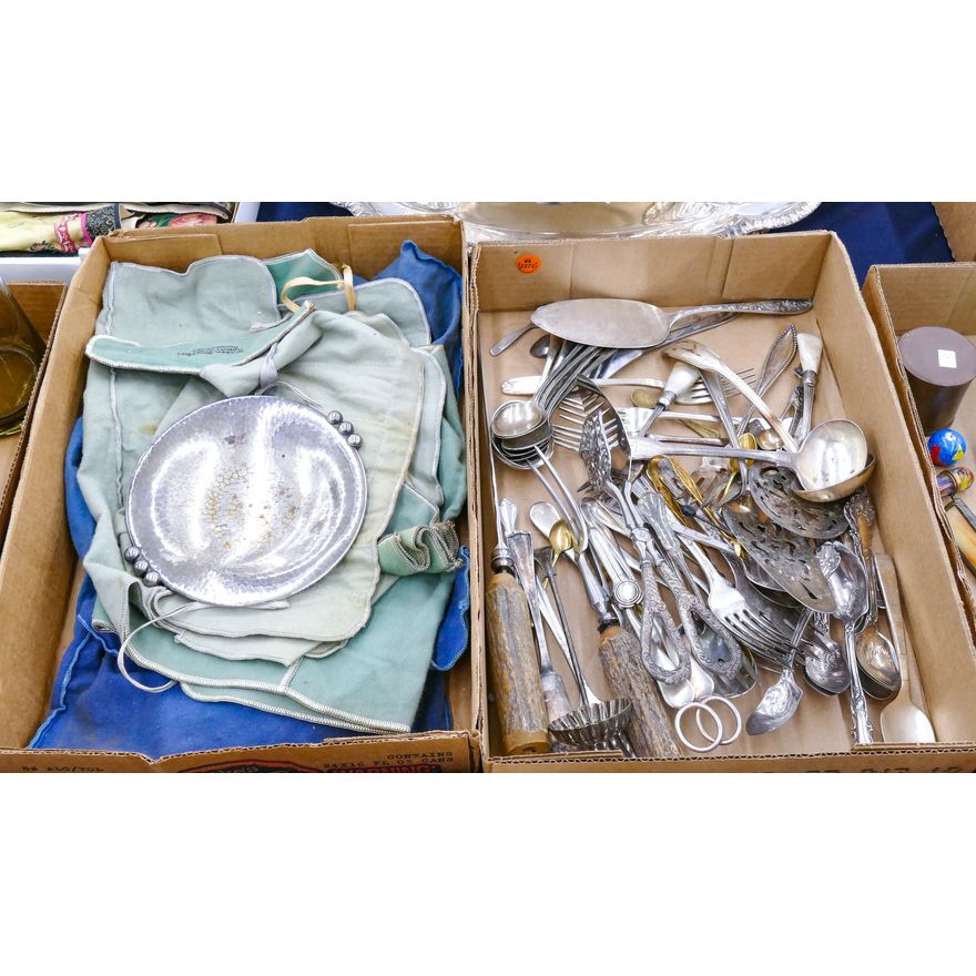 2 Boxes Old Silverplated Flatware & Felts