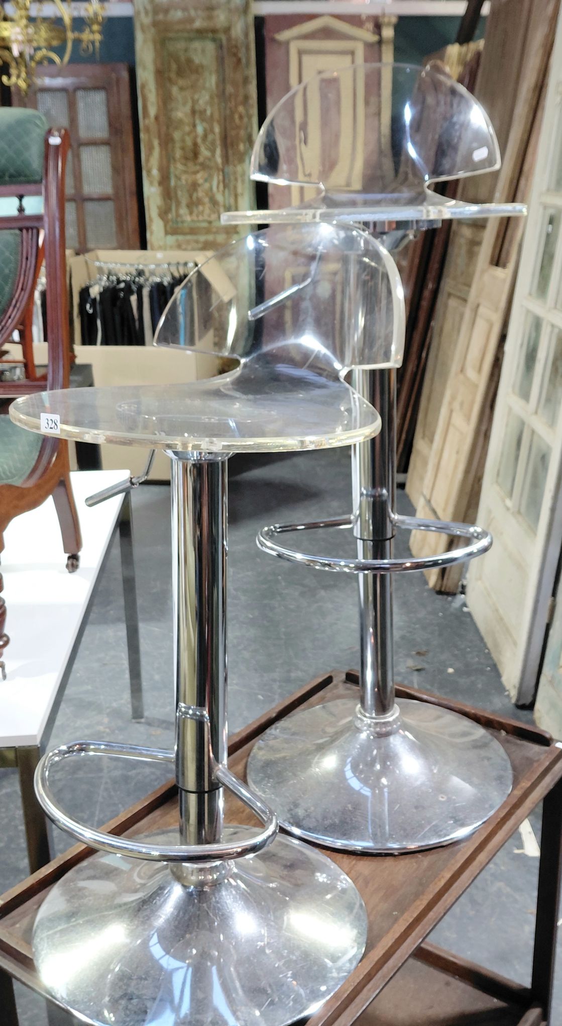 328 · PAIR OF BARSTOOLS