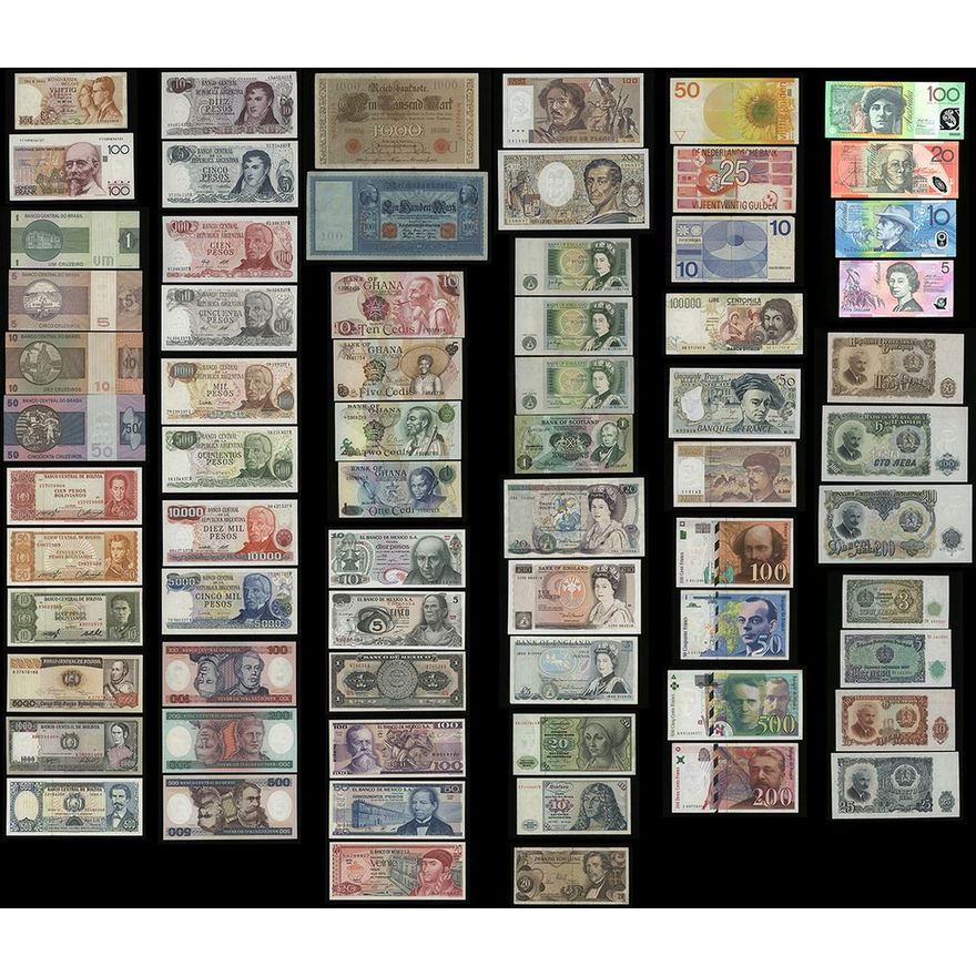 World Banknotes, a group of 82x, including, | Spink