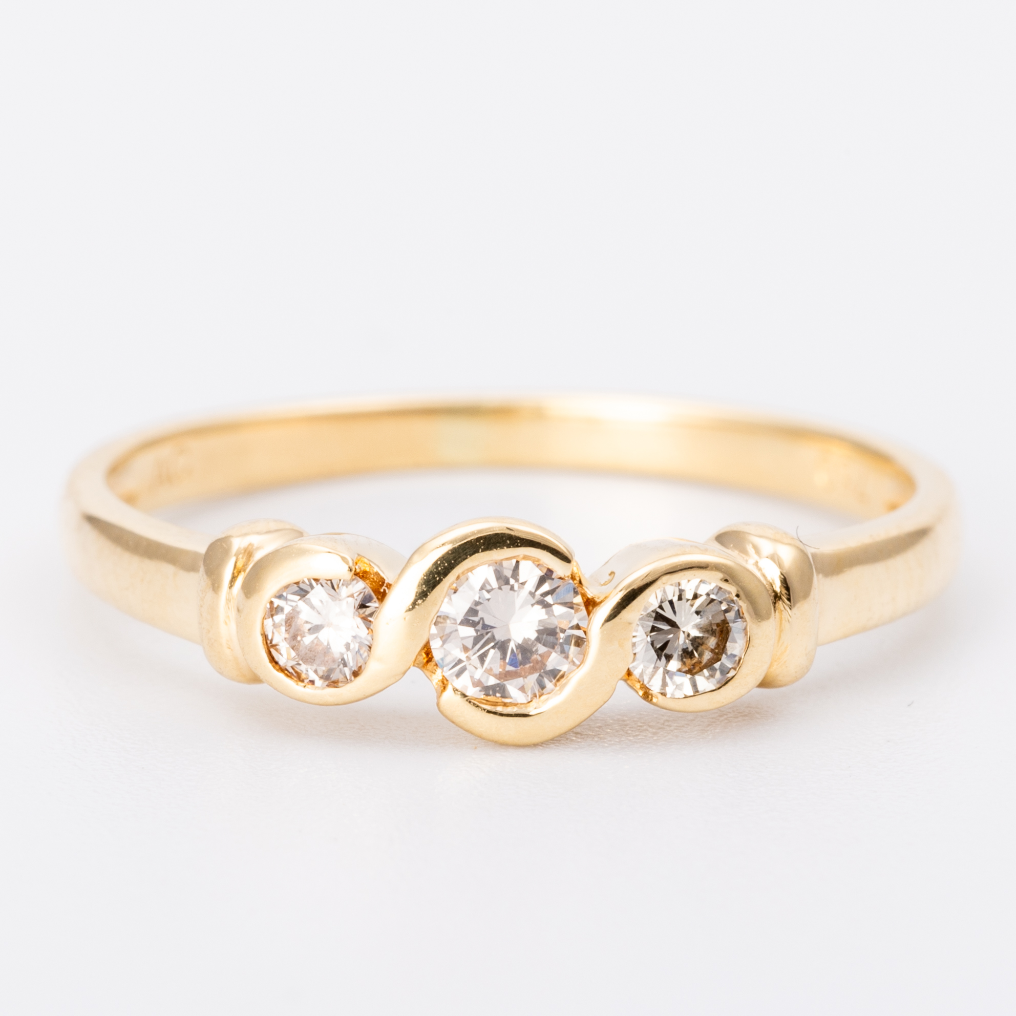 0.23 Carat Three Stone Diamond Ring 18ct Gold