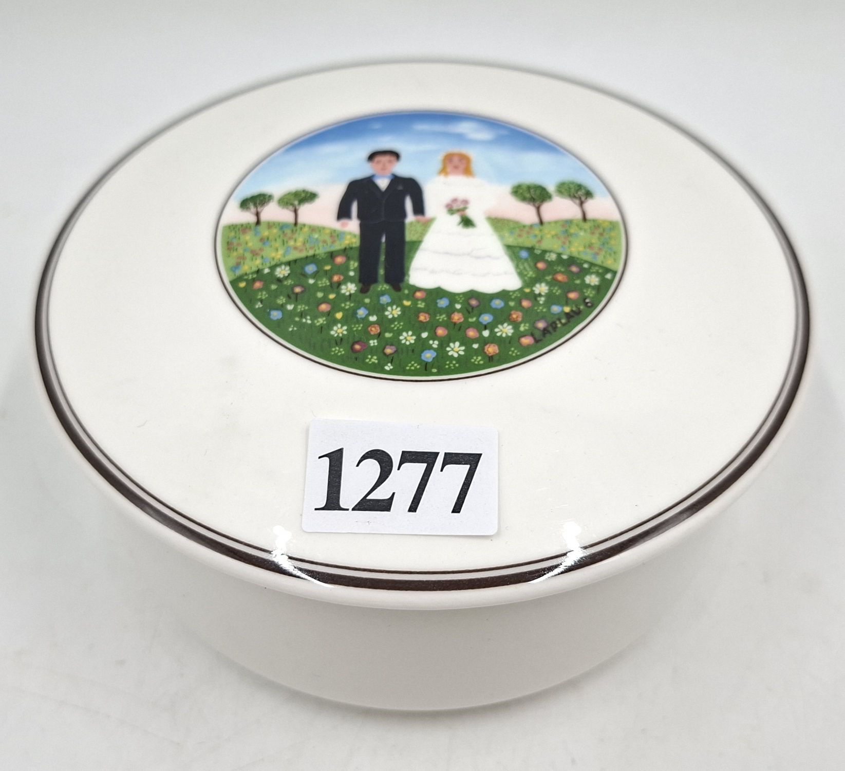 1277 · VILLEROY AND BOCH TRINKET BOX