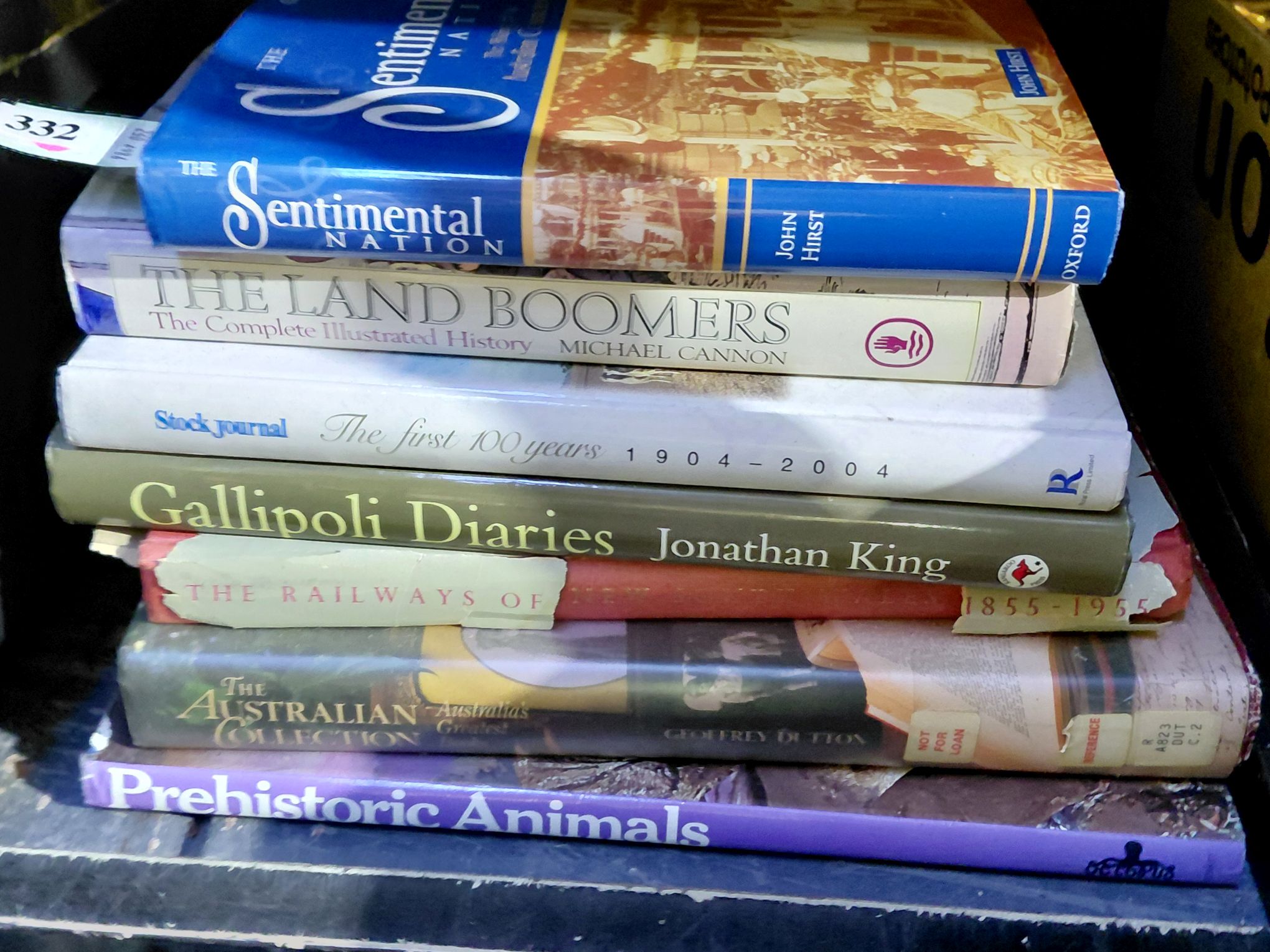 332 · BOOKS - HISTORIC ART AND COLLECTABLES