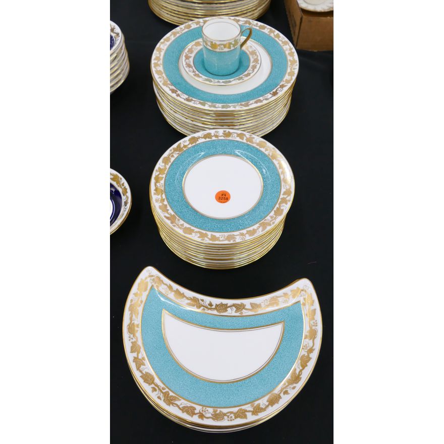 32pc Wedgwood Whitehall Powder Turquoise Bone China Plates Etc
