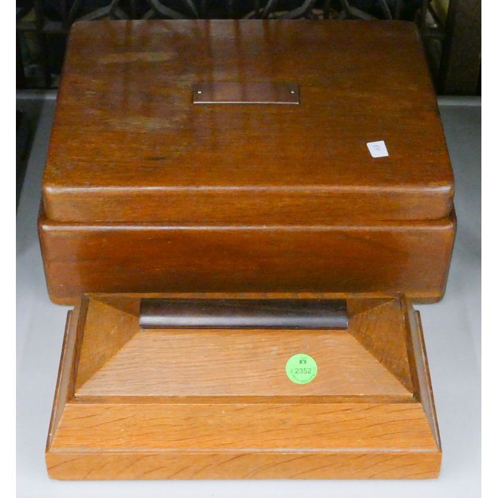 2pc Vintage Humidor and Wood Art Box 10'' and 11''
