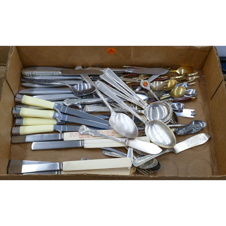 Box Capri Stainless Steak Knives etc.