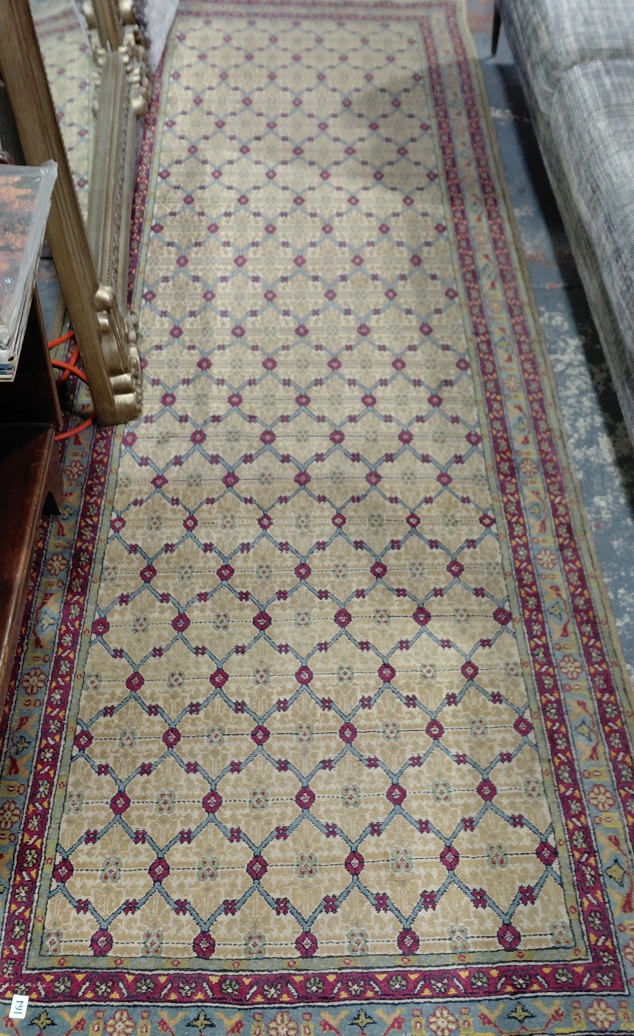 164 · PERSIAN HALL RUNNER