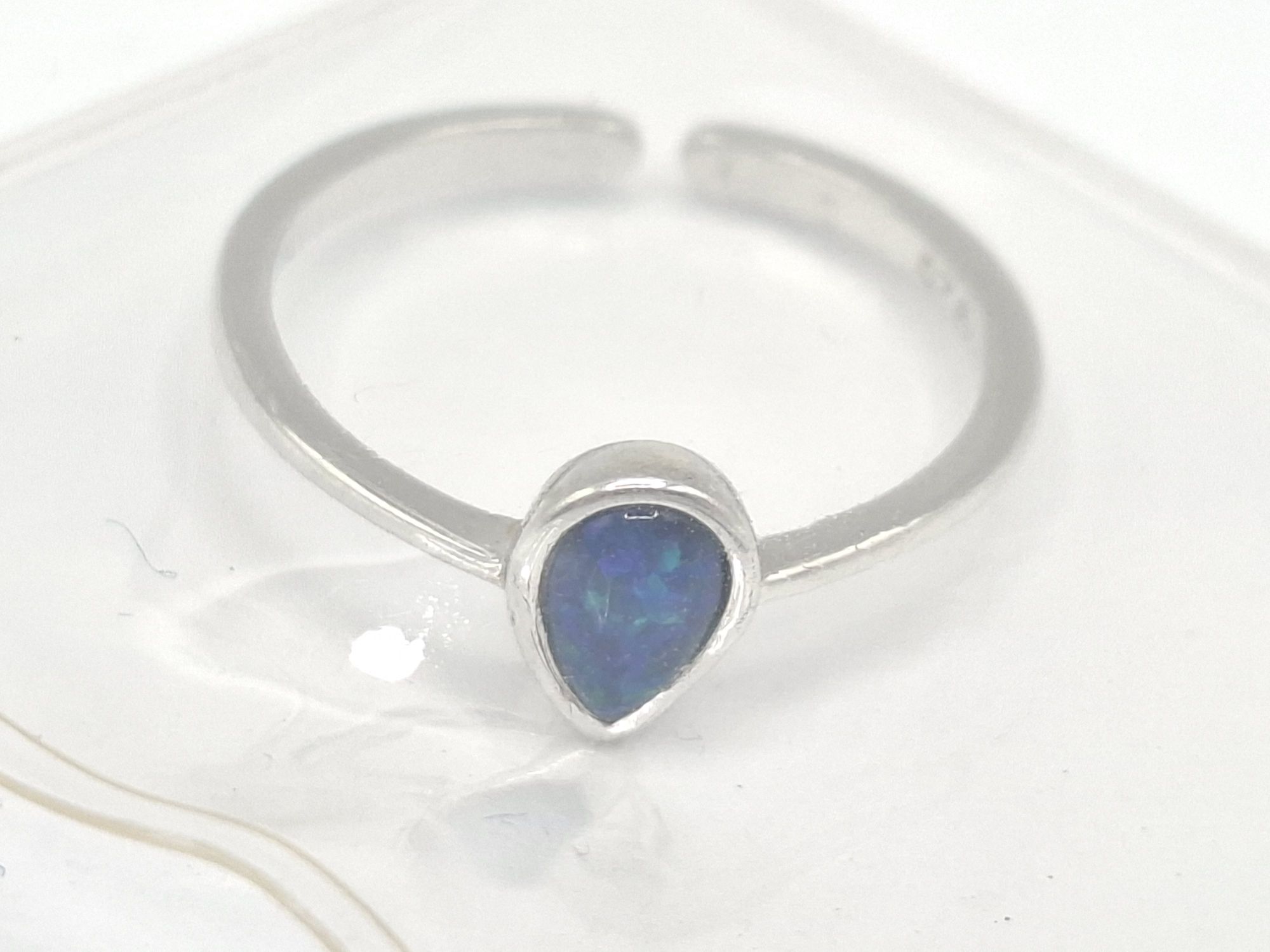101 · OPAL RING