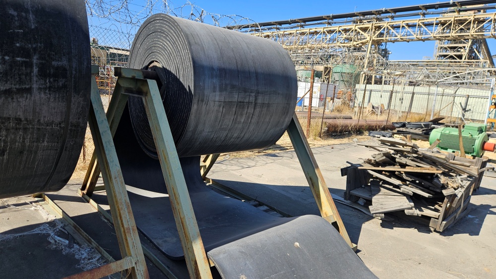 ROLL CONVEYOR BELTING 1250/4 15T X 5B ESTIMATE 433) (100576) Aucor